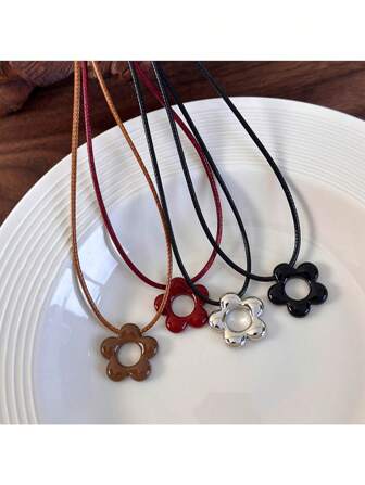 1pc Fashionable & Versatile Floral Wax Rope Necklace For Women, Unique Design Choker Necklace, 2025 New Arrival