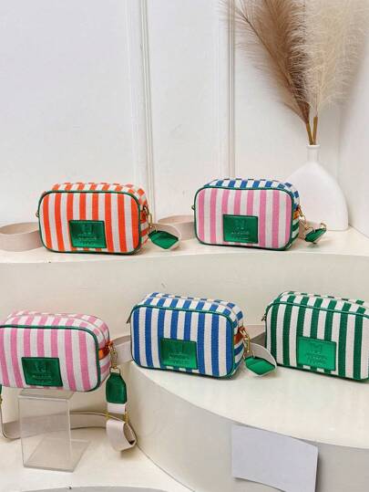 Bolso cuadrado de viaje de 2025 con color a juego y rayas, muy atractivo, de moda y ligero, bolso de mensajero. Bolso de hombro de señora con contraste de color y correa de hombro ancha y cómoda, adecuado para todas las ocasiones.