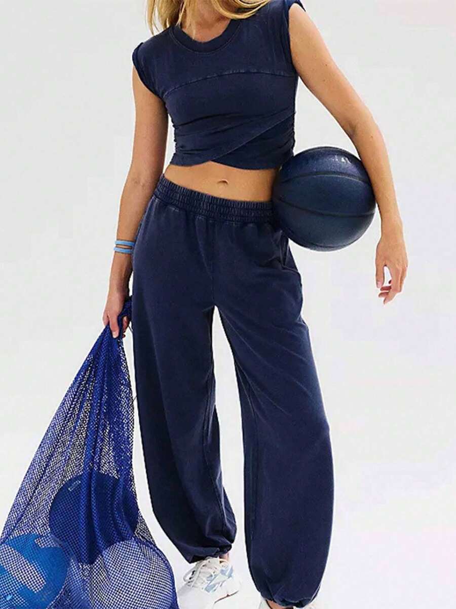 Women's Two-Piece Solid Color Casual Fashion Suit Crop Top And High Waist Sweatpants Set With Pockets Sportswear - Màu xanh hải quân - Xem 1