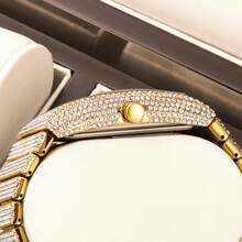 YaLaLuSi Brand 1 Piece Full-Dial Crystal-Studded Fashionable New-Style Women's Quartz Wristwatch With Luminous Hands, Roman Numerals, Quartz Movement, Precise Timekeeping, Versatile Square Dial, Suitable For Daily Wear, Business Commuting, Work, School, Parties, And Evening Events. Includes A Strap Adjuster And Jewelry Polishing Cloth. A Great Gift For Women, Sisters, And Close Friends On Birthdays And Holidays. .