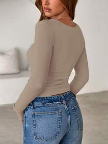 Women Spring And Fall Long Sleeve Shirts Ribbed Crewneck Fitted Basic Tee Going Out Tops Casual Workout Vacation Outfits - 淺卡其 - 查看 2