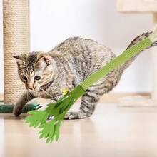 1pc Realistic Celery & Silvervine Cat Toy With Bell, Durable Chew Toy For Pets