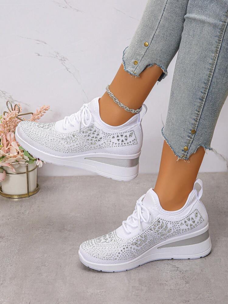 秋冬女款新款运动风系带水钻户外坡跟厚底休闲运动鞋透气舒适跑步鞋户外旅行鞋适合所有季节 - 白色 - 查看 4