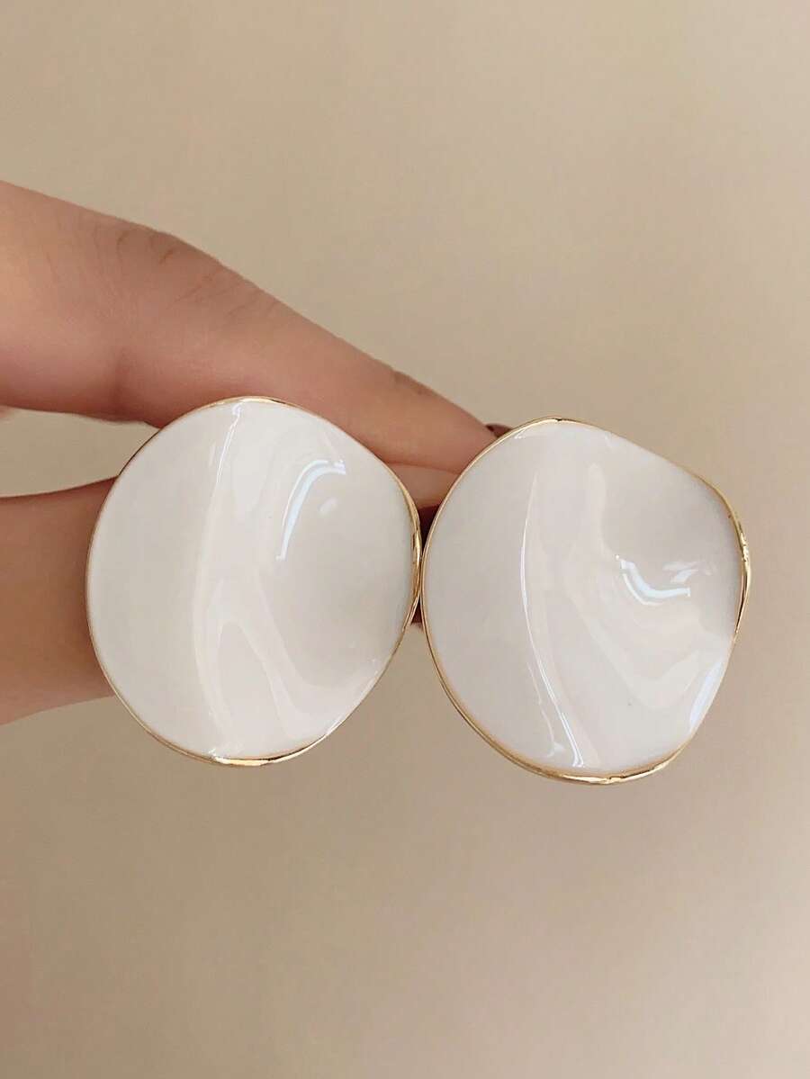 1 对不对称金属滴釉耳钉，夸张走秀，百搭时尚休闲度假耳环