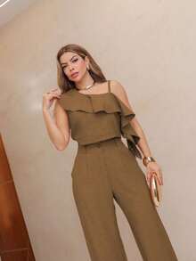 A&DD FASHION, Reference Number: Y493 - Set, Women's Two-Piece Suits, High-Waisted Wide-Leg Pants, Trousers, Camisole, Crop Top, Ruffled Hem Design, Comfortable To Wear, Sophisticated Look, High Quality, Stylish Look, Versatile, Elegant Style, Two-Piece Suits, Casual Chic Look, Comfortable And Stylish, Pants With Pockets, Elegant Suits, Perfect For Spring And Summer, Blogger Style, Casual And Formal, Suitable For All Occasions, Elegant And Fashionable, Feminine Look, Summer 2025 Collection. - 米色 - 查看 4