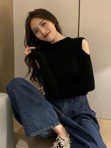 Women's Solid Color Round Neck Fitted Knit Long Sleeve Tight Top, Versatile Black Sweater - Black - View 7