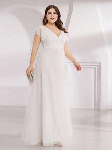 EVERPRETTY Plus Size Romantic Lace V-Neck Backless Ruffle Sleeve White Formal Dress, Bridal Wedding Gown For Spring/Summer Wedding Ceremony Party - White - View 4