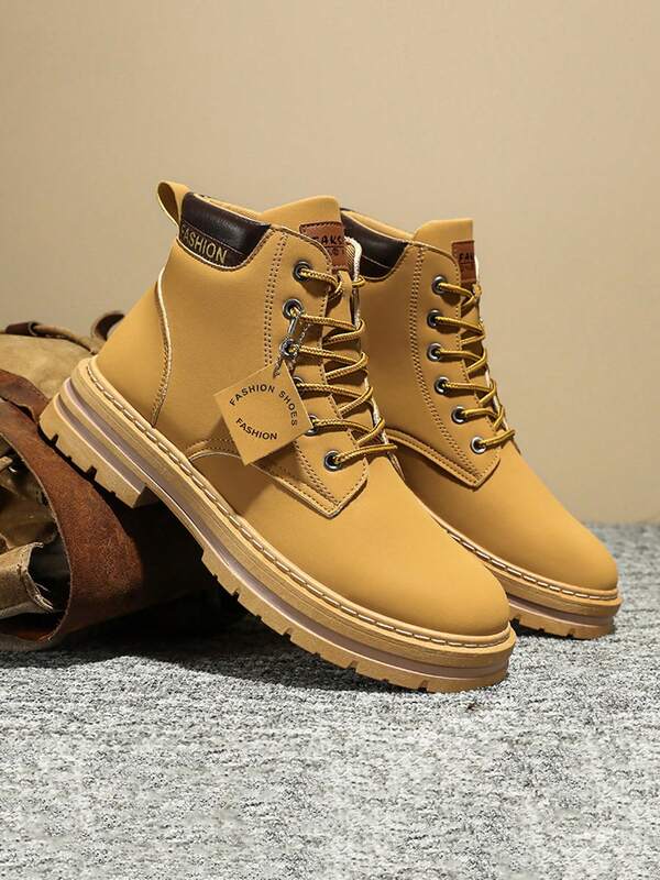 Plus Size High-Top Casual Shoes Short Boots Men's Yellow Boots High-Top Fashion Versatile British Style Short Boots Mid-Top Work Boots Men's Hiking Boots