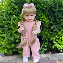 55厘米长发重生娃娃，柔软乙烯基材质，可水洗，逼真，适合角色扮演、陪伴玩具和节日礼物 - 彩色 - 查看 3