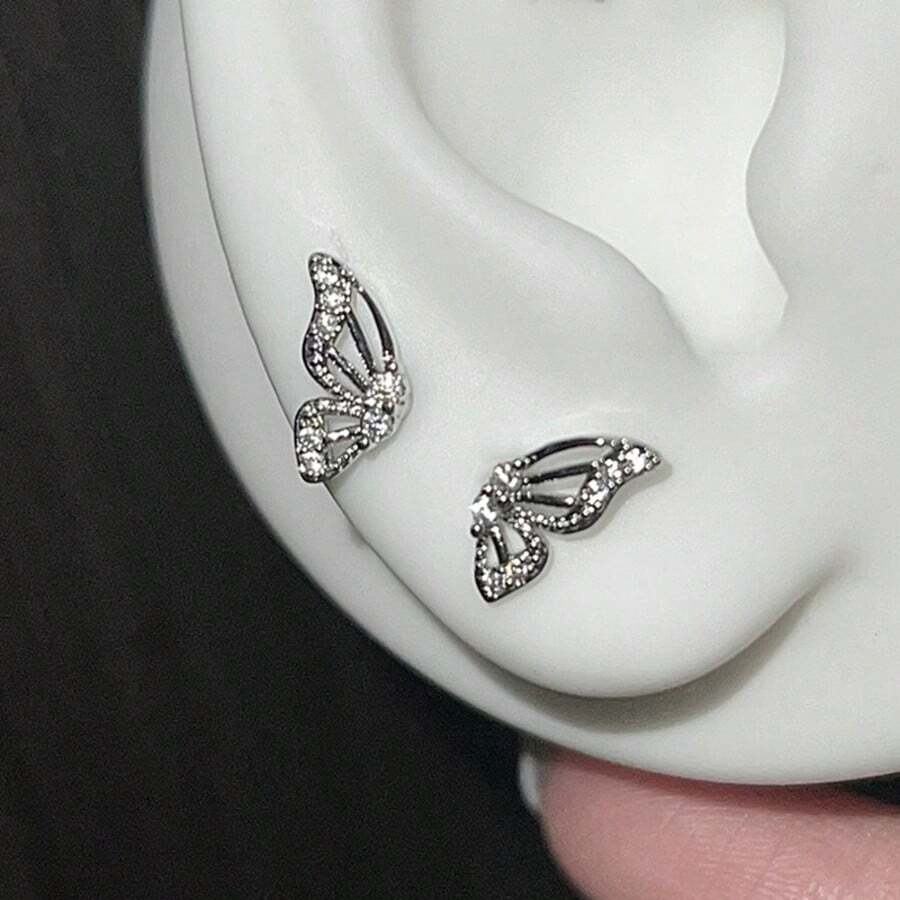 1 Pair/3 Pairs Hollow Full Rhinestone Earrings, Asymmetric Butterfly Wing Design Ear Cuff, Suitable For Daily Wear, Niche High-End Quality, Twisted Screw, Ear Cartilage Stud - Silver - View 1