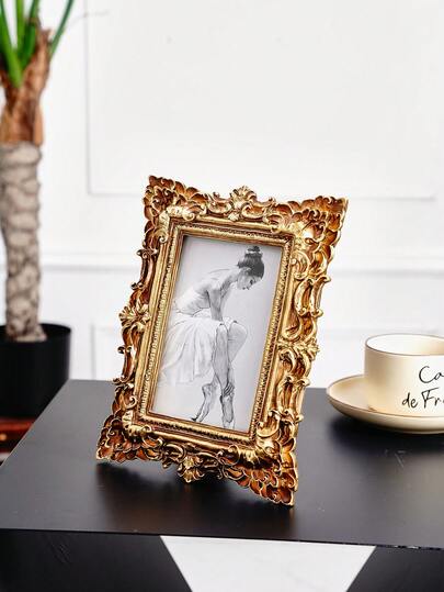 1pc Modern Minimalist 3D Floral Pattern Decorative Photo Frame, Gold-Color Resin Material Desktop Decor Photo Frame, Horizontal & Vertical Use, Bedroom/Office Desk Photo Decoration