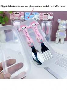(Autorizado) Conjunto de Colher e Garfo Utensílios Kuromi Fofo da Sanrio Hello Kitty, Utensílios de Colher com Orelhas Grandes de Cachorro Fofo em Caixa Portátil, Adequado para Presentes de Aniversário, Temporada de Formatura, Restaurante, Cozinha, Acessórios de Viagem, Etc.