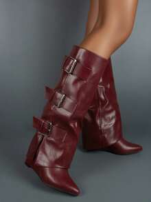 款式与上衣，时尚女式及膝靴尖头红色折叠坡跟靴拉链高跟鞋扣装饰复古街头风格设计师长靴 - 酒紅色 - 查看 4