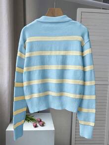 Áo len dài tay cổ polo phối màu tương phản kẻ sọc kiểu vintage mùa xuân & thu mới, áo chui đầu dáng rộng nửa cài khuy kiểu retro dành cho nữ, thích hợp cho năm mới. - Màu xanh tươi và trắng ngọc trai - Xem 2