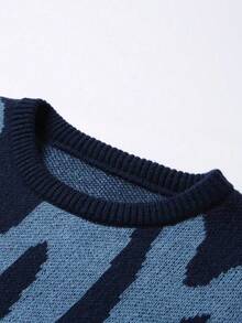 1件青少年男童复古休闲拼接柔软保暖套头针织毛衣，适合春、秋、冬季穿着