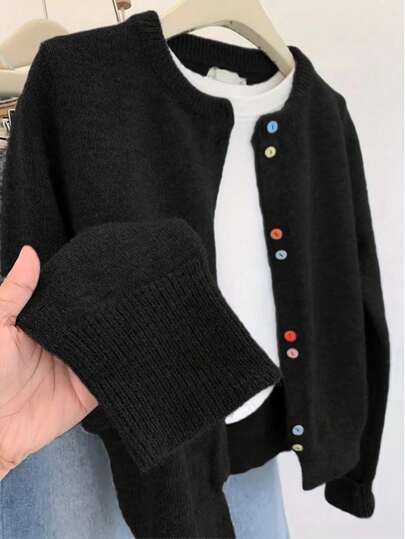 大码女式彩色纽扣休闲长袖开衫圆领毛衣，秋冬黑色