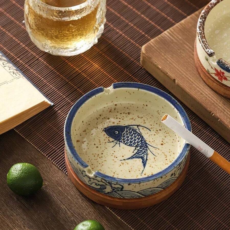 Japanese Retro Round Ashtray Ceramic Ashtray Fly-Proof With Cover Desktop Porch Home Decoration Storage Ornaments Ashtray