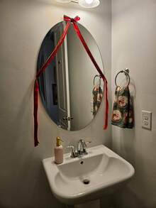 1 Roll Burgundy Soft Ribbon, Vibrant Velvet Ribbon Suitable For Bow DIY, Clothing Design, Waist Belt, Hair Tie, Floral Wrapping, Gift Decoration