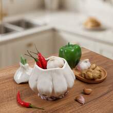 Garlic Keeper - Unique Ceramic Storage Jar For Garlic & Onions With Ventilation For Freshness - Ideal Kitchen Container For Countertop, Refrigerator, Or Pantry | Elegant Home Decor & Multifunctional Storage For Peppers, Ginger | Perfect Gift - 白色 - 查看 5