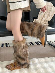 1 chiếc tất giữ ấm chân bằng lông nhân tạo màu nâu trơn mịn, phù hợp với mọi mùa, phong cách Y2K giữ ấm cho mùa đông và mùa thu - màu nâu - Xem 4