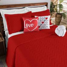 Kit Colcha Cobre Leito Casal Queen 8 Peças Elegance Dupla Face Porta Travesseiro Almofadas Decorativas - Vermelho - Visão 1