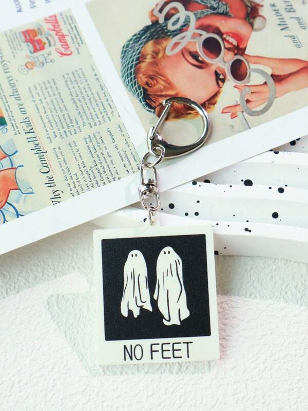 1 pieza Llavero en forma de C de acrílico con diseño de fantasma sin pies de estilo gótico para Halloween, accesorio de regalo para mujer, colgante