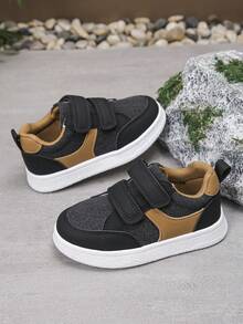 1 đôi giày thể thao thường ngày cho trẻ em, kiểu dáng thoải mái, có khóa dán, phù hợp cho hoạt động ngoài trời mọi mùa. - màu đen - Xem 2