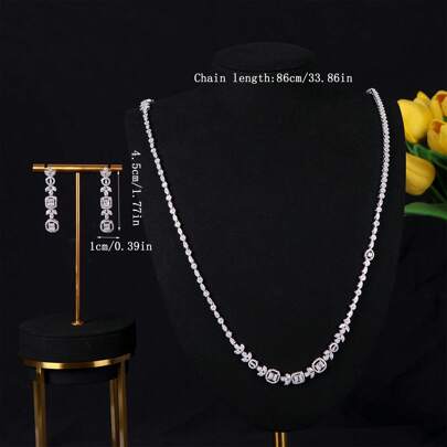 1 Set di Gioielli Moda Composto da Collana e Orecchini con Zirconi Cubici a Forma Geometrica Quadrata e a Goccia, Adatto per l'Uso Quotidiano delle Donne