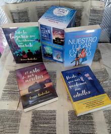 Caja Enamórate Con Inma Rubiales, box set literario con novela romántica y regalos exclusivos, edición de colección para fans, incluye material extra y envoltorio especial. - Conjuntos - Ver 3