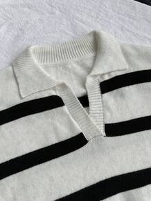 Áo len dài tay cổ polo kẻ sọc phối màu cổ điển FOR BEAUTY, kiểu dáng rộng rãi, cài nửa cổ điển dành cho nữ, thích hợp cho mùa xuân/thu. - Xám nhạt và đen - Xem 3