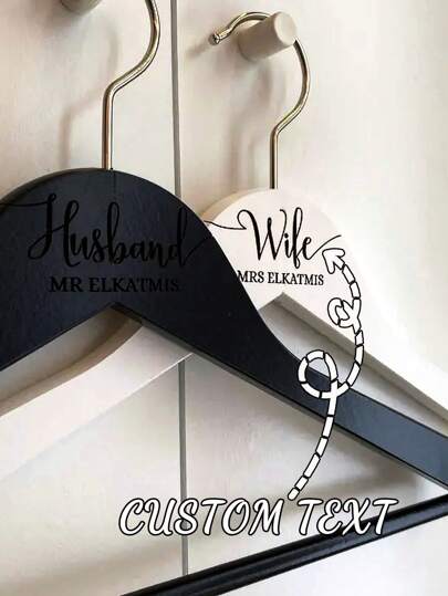 Wieszak na suknię ślubną na zamówienie. Spersonalizowany wieszak ślubny. Spersonalizowany wieszak ślubny. Wygrawerowane imię i data. Prezent na wieczór panieński.