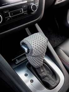 1 件透气汽车换档旋钮盖 - 采用空气网布制成，触感柔软舒适，纹理表面，操作顺畅 - 易于安装，是自动变速箱汽车的理想选择，时尚的内饰配件（非常适合夏季驾驶）
