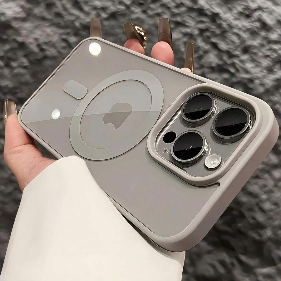 Magnetische Luxus Matte Translucente Schutzhülle, entworfen für iPhone-Modelle 15, 14, 13, 12 und 16 Pro Max Plus, mit Kameralinsenschutz und Kompatibilität mit Magsafe Wireless - Schwarz - Übersicht 1