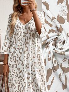 KeKe Bloomly 春夏新款豹纹宽松休闲V领七分袖连衣裙，通勤、度假、派对等场合皆宜，可机洗，四季舒适。 - 卡其色 - 查看 1