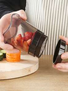 3-In-1 Manual Vegetable Chopper And Slicer Cup - Plastic Body With Carbon Steel Blades, Dishwasher , Suitable For Outdoor Camping And Kitchen, Multi-Functional Tool For Slicing, Dicing And Measuring - Great For Onions, Mushrooms And Other Vegetables