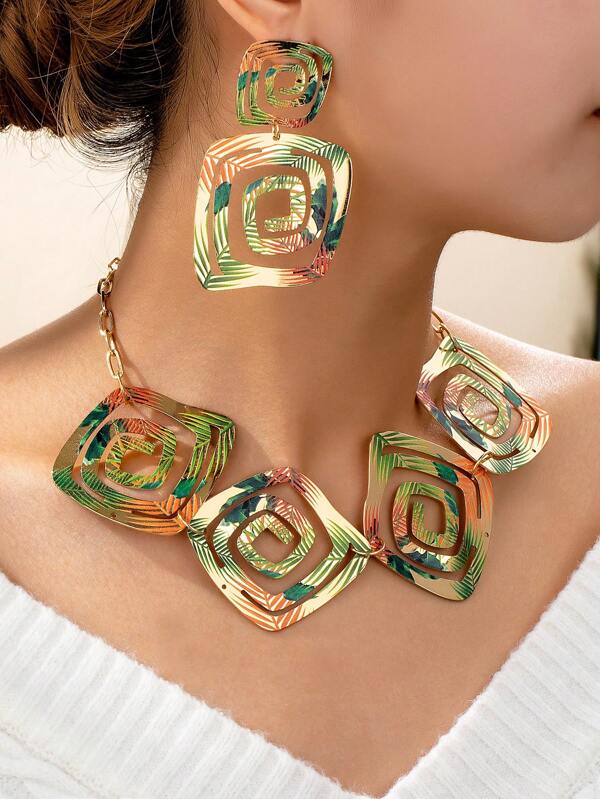 3pcs Women Jewelry Set, Printed Geometric Spiral Circle Pendant Necklace & Earrings Set, Vintage Exaggerated Sexy Elegant, Suitable For Gift, Party, And Daily Wear