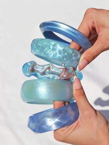 1pc Women's Economical Resin Bracelet, Blue Wavy Gradient Resin Round Bangle, Beach Holiday Accessory - Blue - View 9