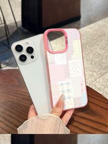 Floral Patchwork Mobile Phone Case, Designed With Delicate Flowers And Pastel Colors, Suitable For IPhone 16, 15, 14, 13, 12 And 11 Pro Models, Made Of TPU Material, And Provides Shockproof Protection. Perfect For Family, Friends, Children, Birthdays, Spring, Holidays, Boyfriends, Girlfriends, And Valentine's Day Gifts - 粉紅色CZ - 查看 2