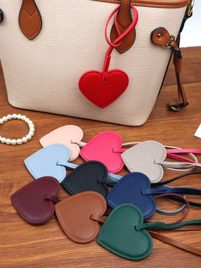1pc New Heart-Shaped PU Leather Bag Charm Pendant, Multi-Color Options, Fashion Minimalist Autumn/Winter Versatile Style, Suitable For Shoulder Bag, Tote Bag, Crossbody Bag, Women Gift, Christmas/Halloween/Thanksgiving/Wedding Gift