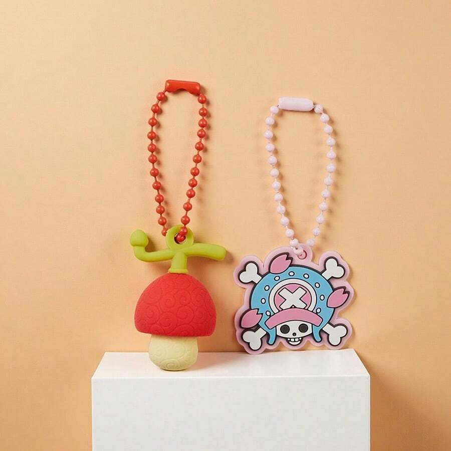 Miniso 海贼王系列恶魔果实立体对挂件（乔巴）。将乔巴对应的恶魔果实以立体的形式呈现，造型可爱又独特。（1个） - 彩色 - 查看 1