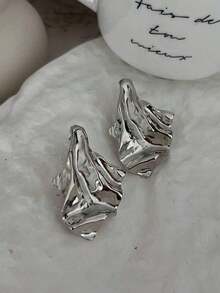1pair Vintage Asymmetrical Abstract Metal Leaf Drop Earrings, Minimalist Chic Jewelry Gifts For Women, Suitable For Daily, Festival, Party And Banquet Decoration - 黃金 - 查看 8