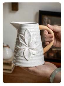 1 pieza Jarrón de cerámica blanca de 6 pulgadas, adecuado para flores, tulipanes y juncos, jarrón con estilo rústico en relieve, se puede usar como decoración de mesa, hogar, sala de estar, comedor, decoración de oficina