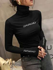 Große Größen Figurbetontes Rollkragen Basisschicht Top für Damen, neues Frühjahr-Herbst Design mit Stickerei, langärmliges schwarzes Unterhemd