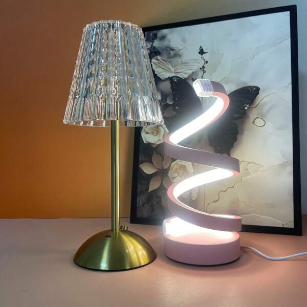 Moderne LED Spiralschreibtischlampe, dimmbar 3-Farben Aluminium Metall Schreibtischlampe, einstellbare Beleuchtung für Schlafzimmer/Büro, traumhaftes Design, kabelgebundene Knopfsteuerung, USB-betrieben, keine Batterie erforderlich Nachttischlampe mit USB-C-Ladeanschluss und Netzsteckdose, einstellbare moderne minimalistische Spiralschreibtischlampe, geeignet für Wohnzimmer Retro-Stil kreative Schreibtischlampe