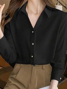 Camisa de manga larga con botones delanteros de unicolor y estilo sencillo para uso diario de mujeres