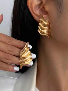 1pair Vintage Asymmetrical Abstract Metal Leaf Drop Earrings, Minimalist Chic Jewelry Gifts For Women, Suitable For Daily, Festival, Party And Banquet Decoration - 銀色 - 查看 6