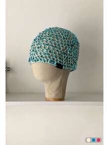 1 件带亮片字母的黑色标签。手工钩编镂空亮片便帽，时尚复古百搭轻便透气针织帽，适合春夏季节 - 針織帽 - 查看 22