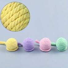 4 件带铃铛的猫玩具，滚球带绳，可发出声音，适合小猫玩耍