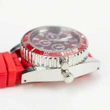 1pc 40mm Red Creative Watch Shaped Metal Grinder, 2-Layer Metal Herb Grinder, Tobacco Grinder - Red - View 5