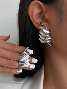 1pair Vintage Asymmetrical Abstract Metal Leaf Drop Earrings, Minimalist Chic Jewelry Gifts For Women, Suitable For Daily, Festival, Party And Banquet Decoration - 銀色 - 查看 7